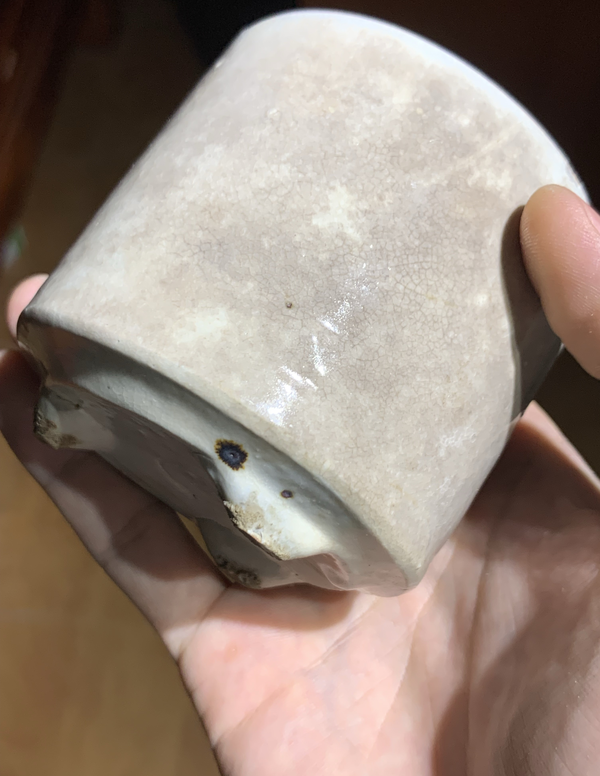 古玩陶瓷清中期漳州窯哥釉三足小琴爐拍賣,當(dāng)前價(jià)格399元