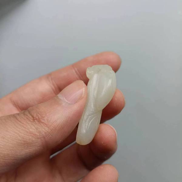 古玩玉器清代和田白玉瓜果拍賣,當前價格2800元