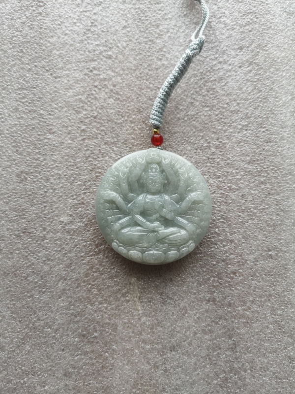 古玩玉器天然翡翠雕“千手觀音”牌拍賣,當前價格750元