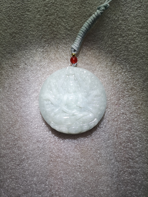 古玩玉器天然翡翠雕“千手觀音”牌拍賣,當前價格750元