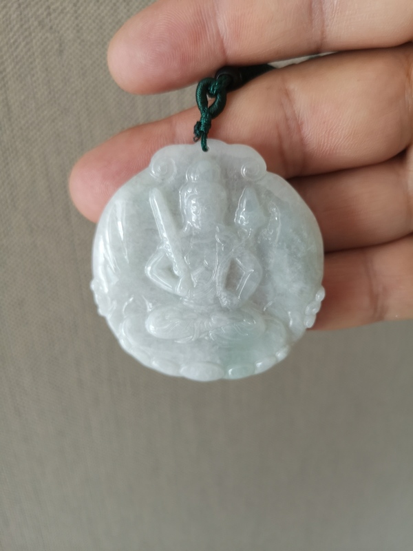 古玩玉器天然翡翠雕“虛空藏菩薩”掛牌拍賣,當前價格398元