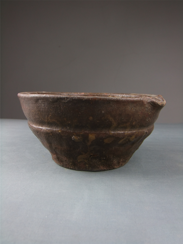 古玩陶瓷【明】【稀有品種】醬釉碾茶缽拍賣,當前價格0元