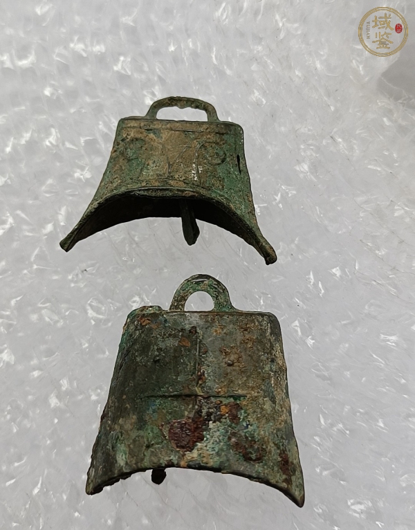 古玩铜器汉代铃铛真品鉴赏图