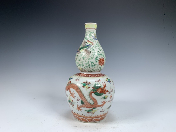 古玩陶瓷晚清·红绿彩龙凤呈祥纹葫芦瓶拍卖，当前价格2100元