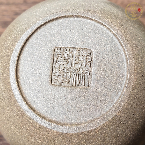 古玩雜項(xiàng)現(xiàn)代紫砂壺一把真品鑒賞圖