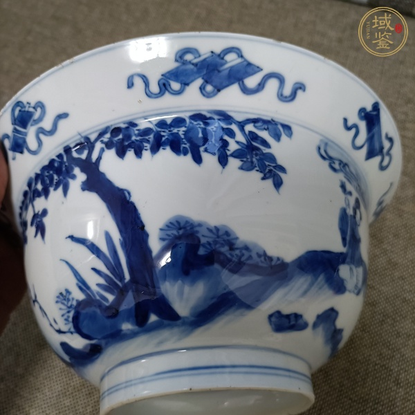 古玩陶瓷青花折沿碗真品鑒賞圖