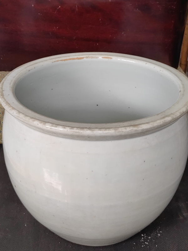 古玩陶瓷白釉文房案頭卷缸拍賣,當前價格8600元