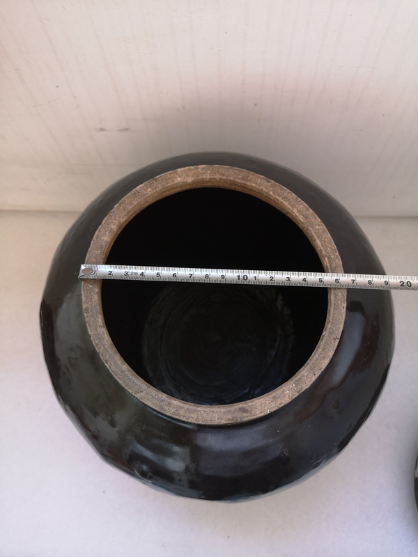 古玩陶瓷清代早期黑釉蓋罐拍賣,當前價格680元