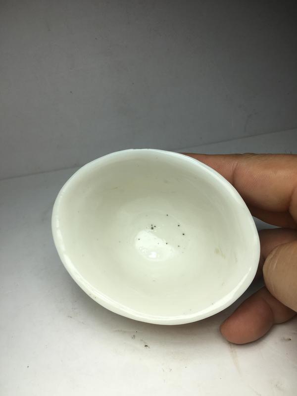 古玩陶瓷(精美)白釉梅花紋爵杯拍賣,當前價格1288元