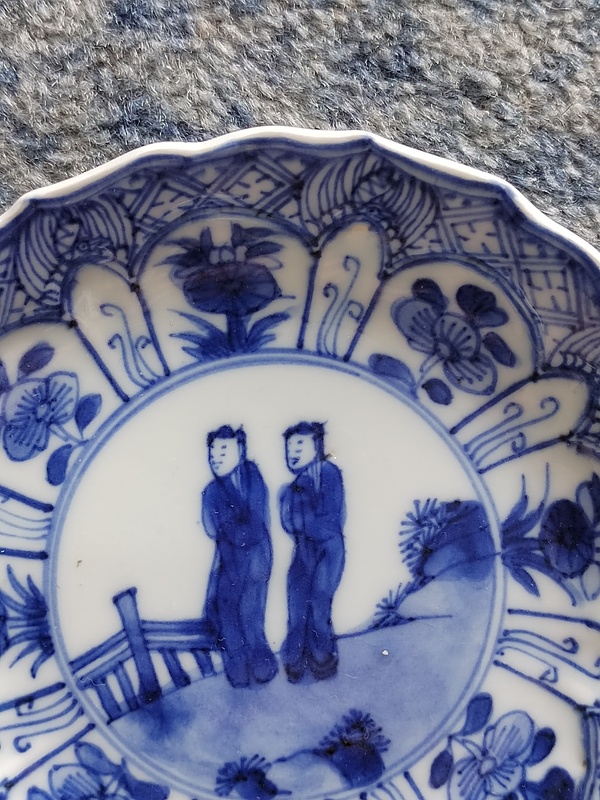 古玩陶瓷清康熙仕女花卉紋開窗青花盤拍賣,當(dāng)前價(jià)格1000元