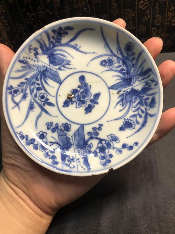 古玩陶瓷清早期康熙-青花折枝花卉紋盤(pán)拍賣,當(dāng)前價(jià)格400元