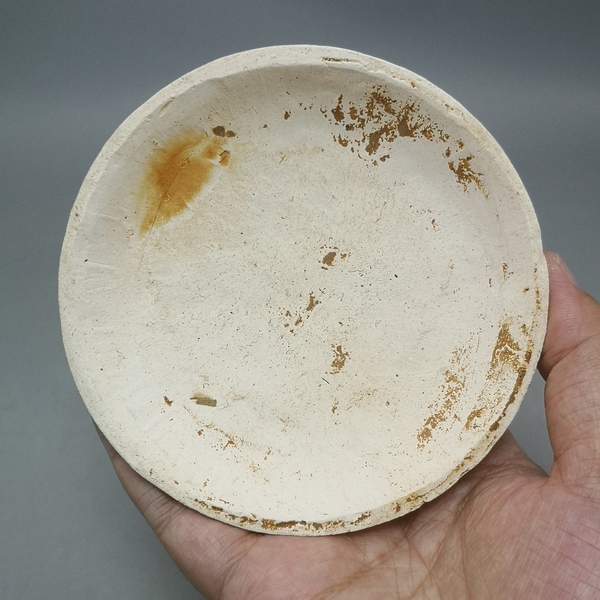 古玩陶瓷明中晚期青花花卉紋粉盒拍賣,當前價格1600元