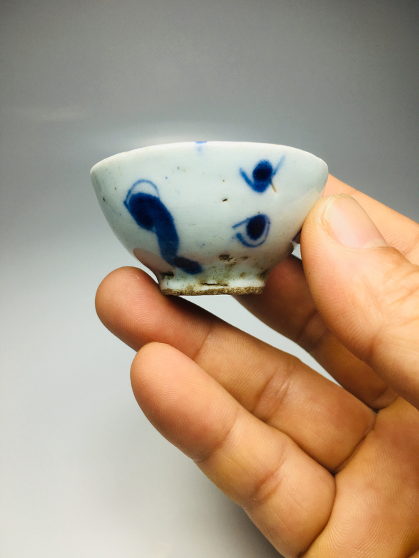 古玩陶瓷青花過墻龍紋杯拍賣,當前價格220元