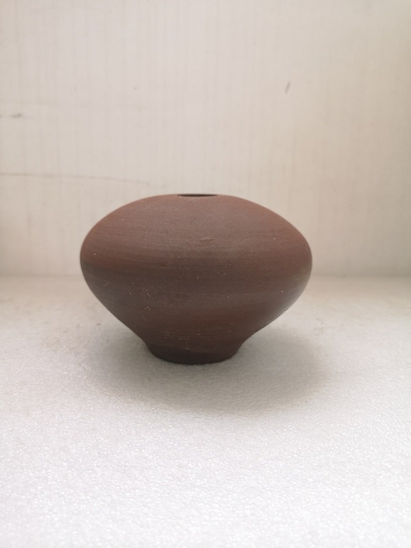 古玩陶瓷明清風格的小罐拍賣,當前價格750元