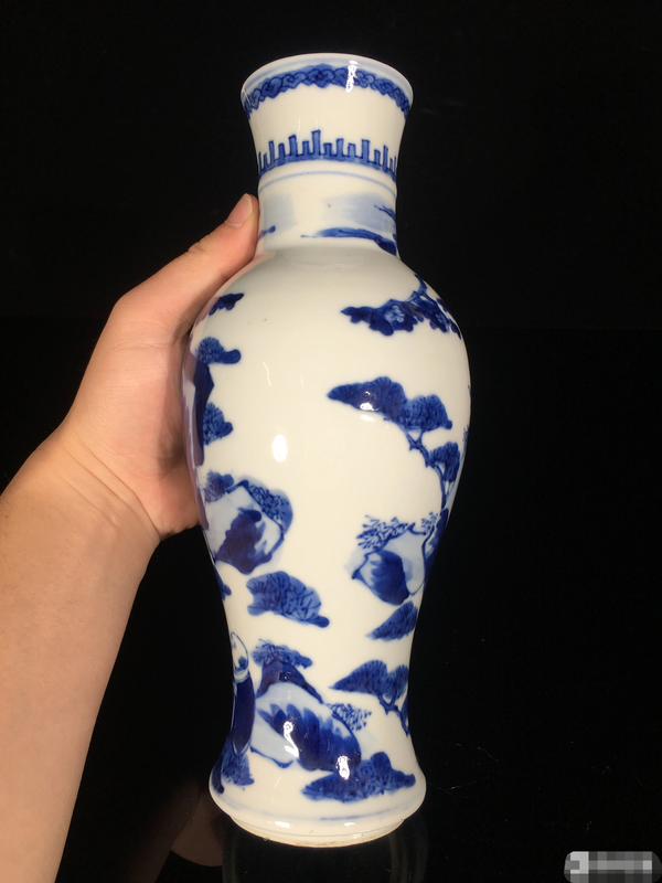 古玩陶瓷清中期青花通景人物故事紋廣口瓶一件(大人物畫片)拍賣,當前價格3688元