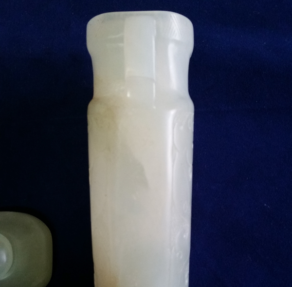 古玩玉器和田白玉蓋瓶拍賣,當前價格1880元