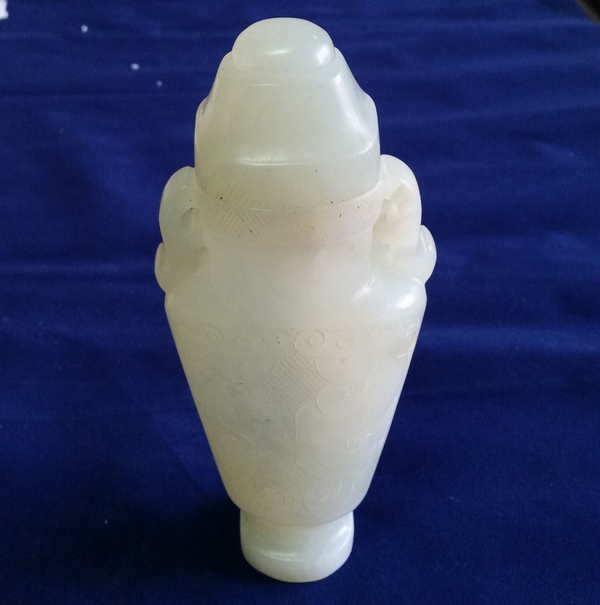 古玩玉器和田白玉蓋瓶拍賣,當前價格1880元