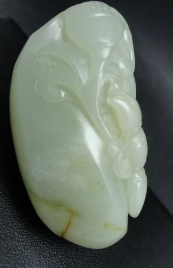 古玩玉器和田青白玉籽料把件拍賣,當前價格980元