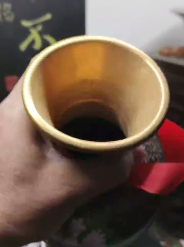 古玩雜項景泰藍銅瓶獎杯拍賣，當前價格688元