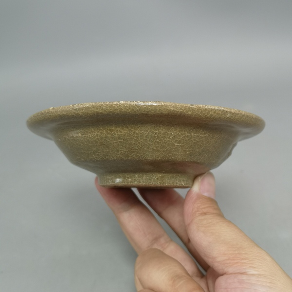 古玩陶瓷米黃釉盤拍賣,當前價格1300元