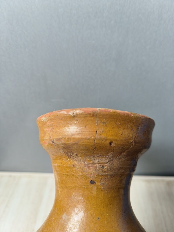 古玩陶瓷黃釉盤口漢壺拍賣，當(dāng)前價格150元