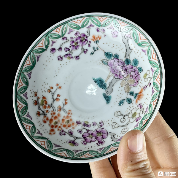 古玩陶瓷粉彩花卉紋盤拍賣,當前價格900元