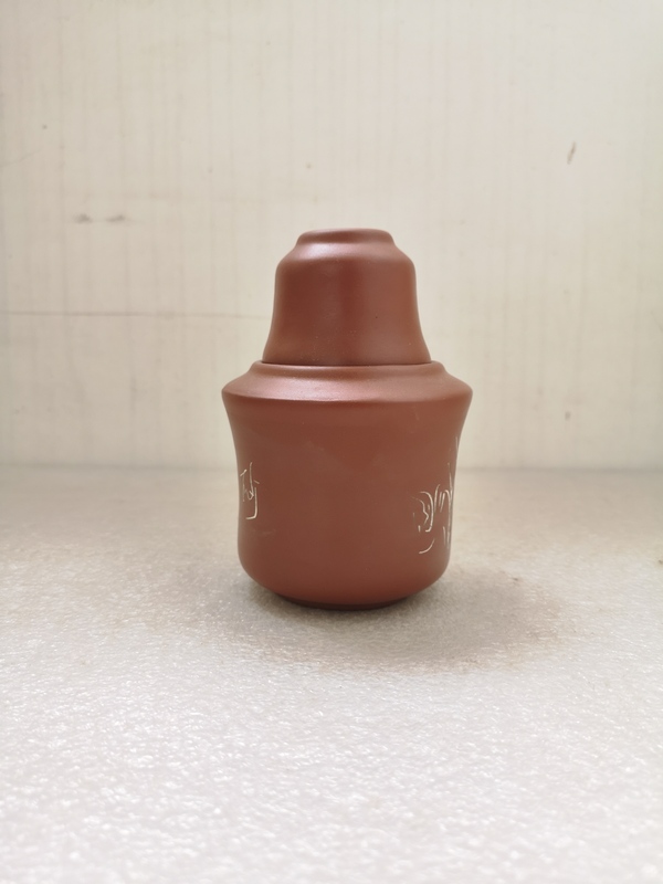 古玩陶瓷出口創匯期酒溫拍賣,當前價格398元