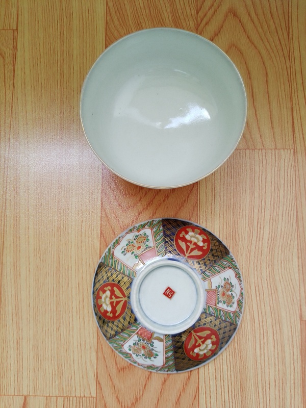 古玩陶瓷花卉紋彩瓷蓋碗拍賣,當前價格450元