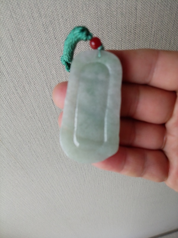 古玩玉器天然翡翠雕“御龍觀音”牌拍賣,當前價格298元