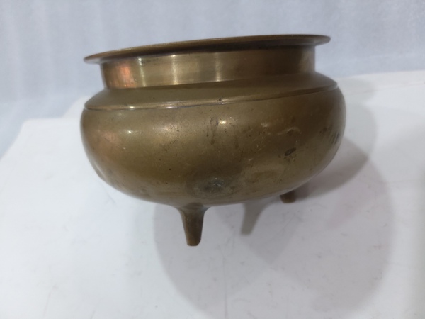 古玩雜項銅爐拍賣,當前價格688元