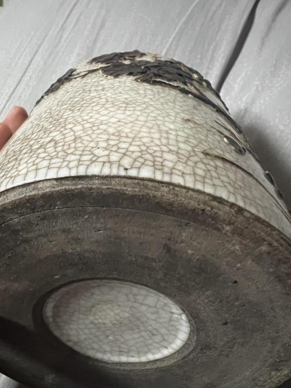 古玩陶瓷哥釉***花鳥紋筆筒拍賣,當前價格8888元