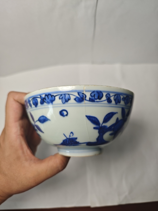 古玩陶瓷明嘉靖青花花鳥紋蓮子碗拍賣,當前價格4567元