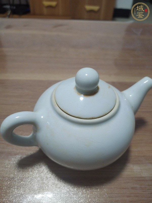 古玩陶瓷白釉劃花茶具真品鑒賞圖