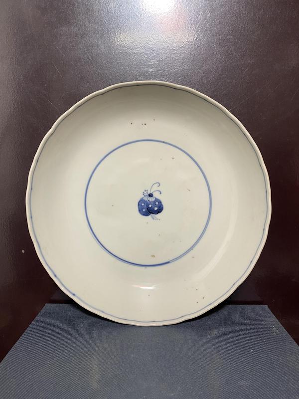 古玩陶瓷清,留白蝴蝶紋盤拍賣,當前價格2680元