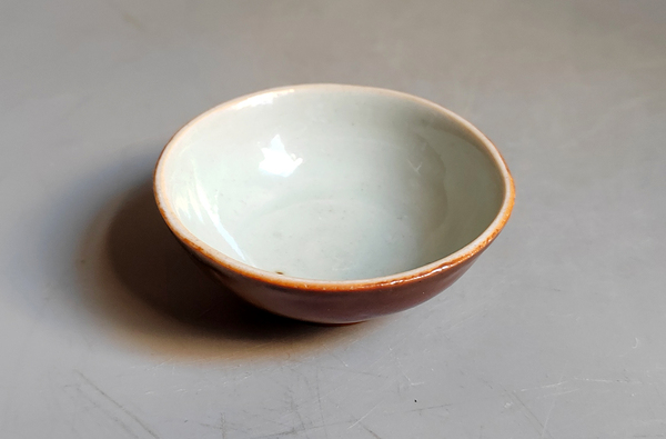 古玩陶瓷紫金釉杯拍賣,當前價格880元