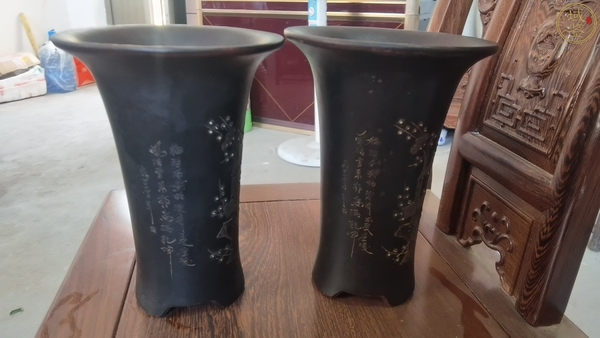 古玩陶瓷80.90年代紫砂刻畫梅花詩文花觚拍賣,當(dāng)前價格999元