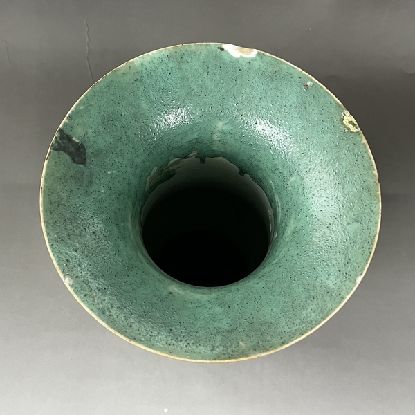 古玩陶瓷粉彩團鳳花卉紋花觚拍賣,當前價格10000元