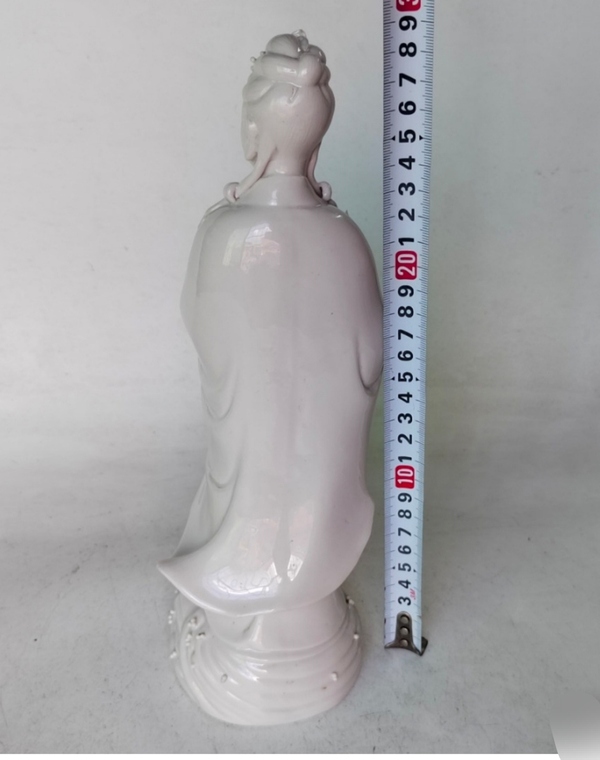 古玩陶瓷德化白瓷觀音像拍賣,當前價格1900元