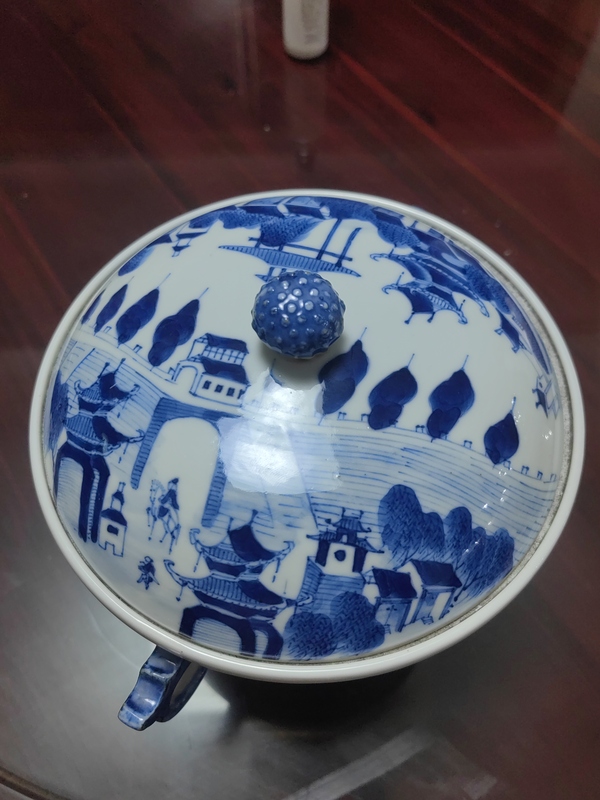 古玩陶瓷乾隆樓臺亭閣山水紋青花高足暖鍋拍賣,當前價格33000元
