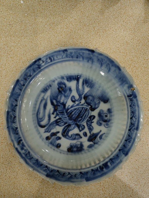 古玩陶瓷明早期青花麒麟望月花口盤拍賣,當(dāng)前價格13000元