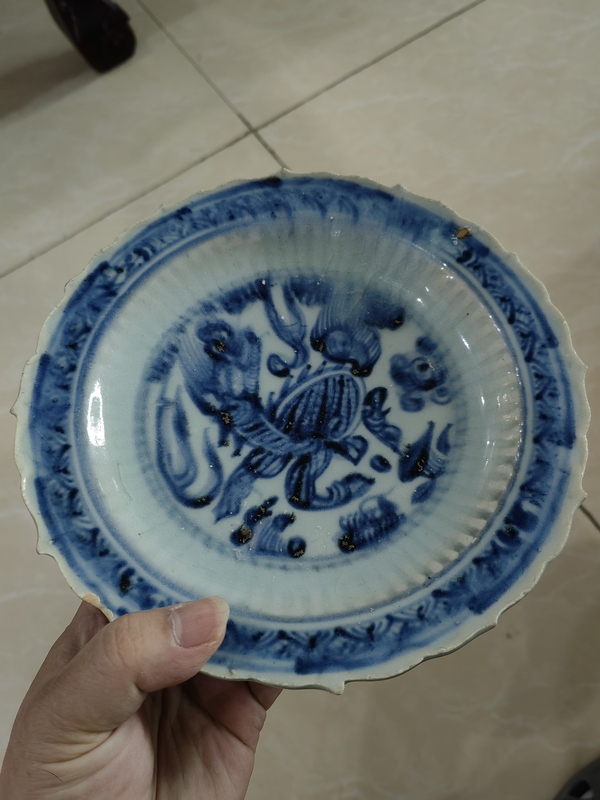 古玩陶瓷明早期青花麒麟望月花口盤拍賣,當(dāng)前價格13000元