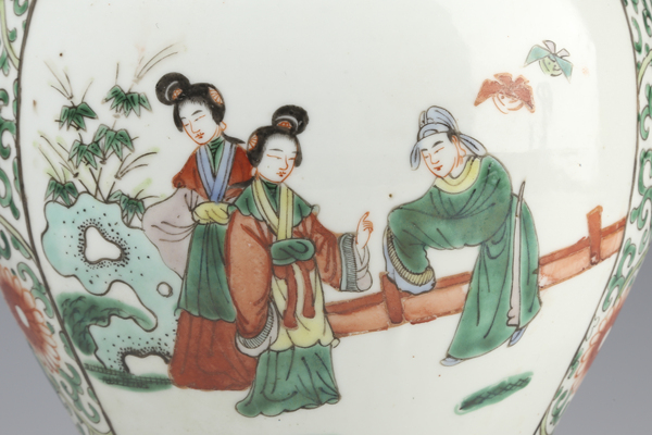 古玩陶瓷【21點截拍】晚清·五彩花卉開窗西廂記人物故事紋將軍罐拍賣,當前價格12800元