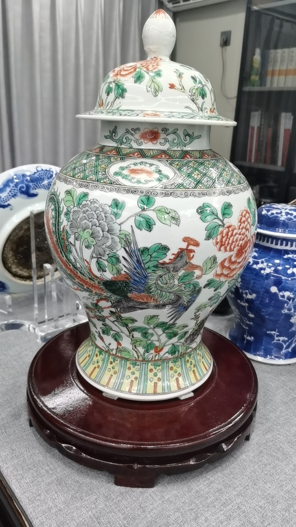 古玩轉賣五彩龍鳳紋將軍罐拍賣,當前價格999元