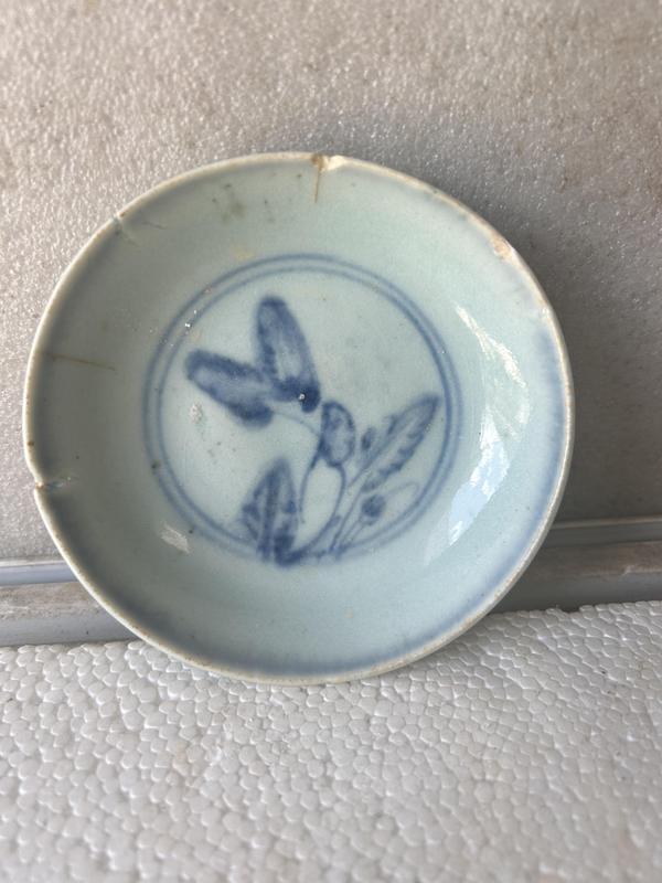 古玩陶瓷明中期 青花花鳥紋臥足盤拍賣,當前價格188元
