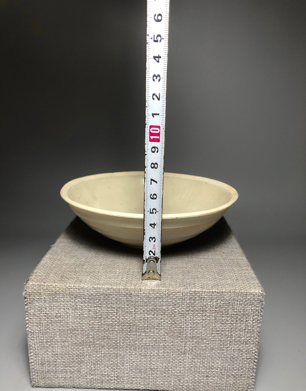 古玩陶瓷漂亮影青釉芒口碗拍賣,當(dāng)前價(jià)格888元