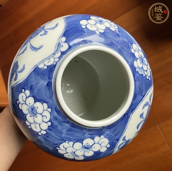 古玩陶瓷青花錦雞牡丹罐真品鑒賞圖