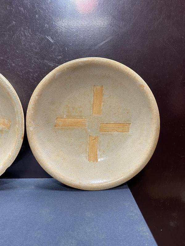 古玩陶瓷五代,十字紋盤拍賣,當前價格1880元