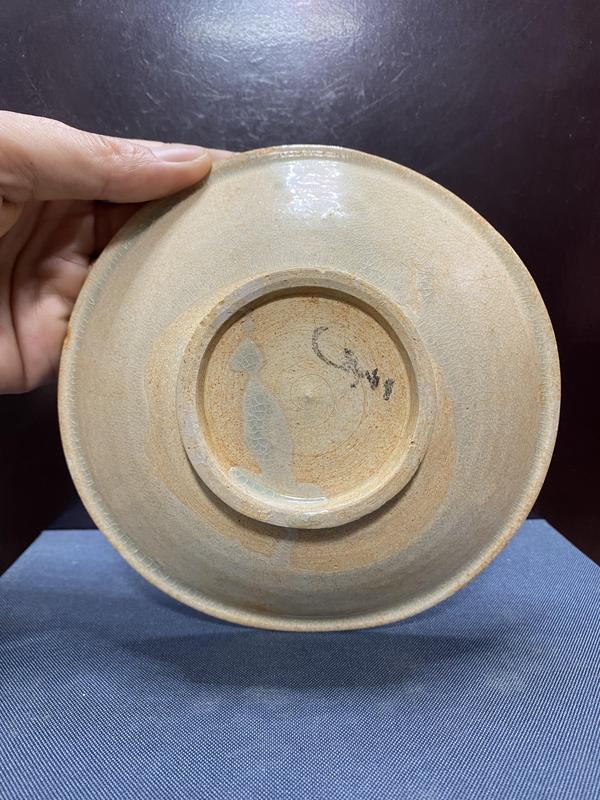 古玩陶瓷五代,十字紋盤拍賣,當前價格1880元