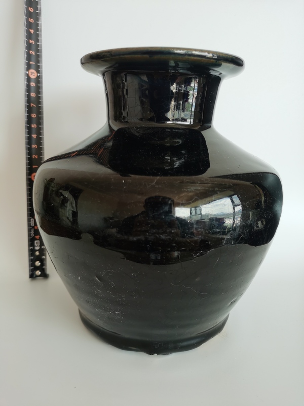 古玩陶瓷明末清初?磁州窯黑釉撇口瓶拍賣,當(dāng)前價(jià)格2200元
