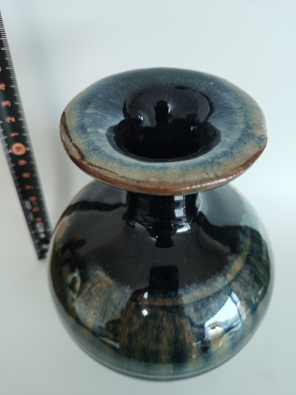 古玩陶瓷明代?窯變黑釉撇口瓶拍賣,當(dāng)前價格2800元